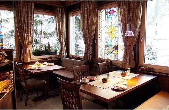 Hotel Garni Caroline Ισγκλ Εξωτερικό φωτογραφία